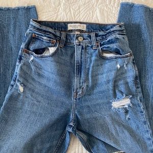 A&F the ankle straight high rise